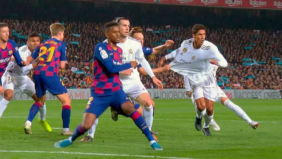 Real Madrid exigirá audios del árbitro tras considerarse 'robados' vs Barcelona