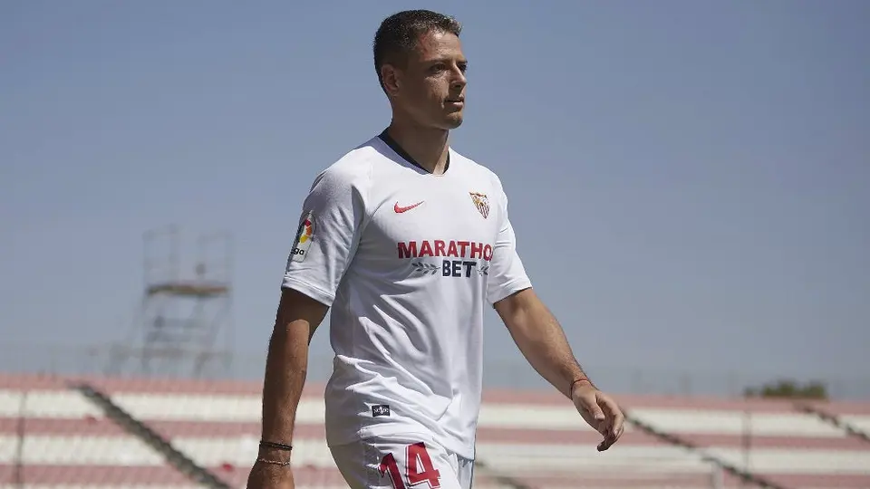 Chicharito se despidió del Sevilla con indirecta a Julen Lopetegui