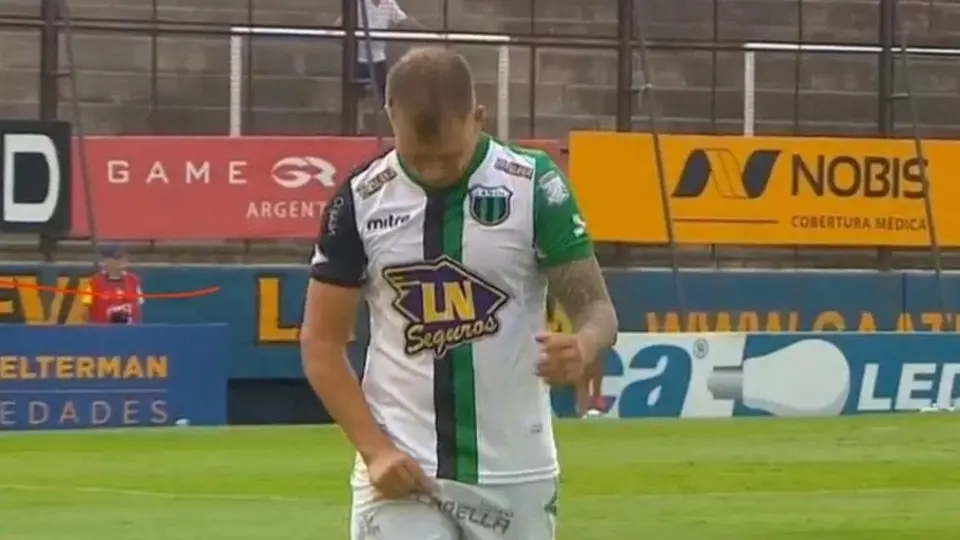 VIDEO: Jugador argentino realizó gestos antisemitas durante un partido