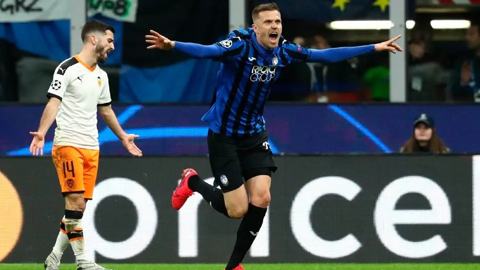 Atalanta goleó al Valencia y pone un pie en los Cuartos de Final de Champions League