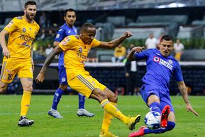 Mhoni Vidente predijo que Final del Clausura 2020 será Tigres vs Cruz Azul