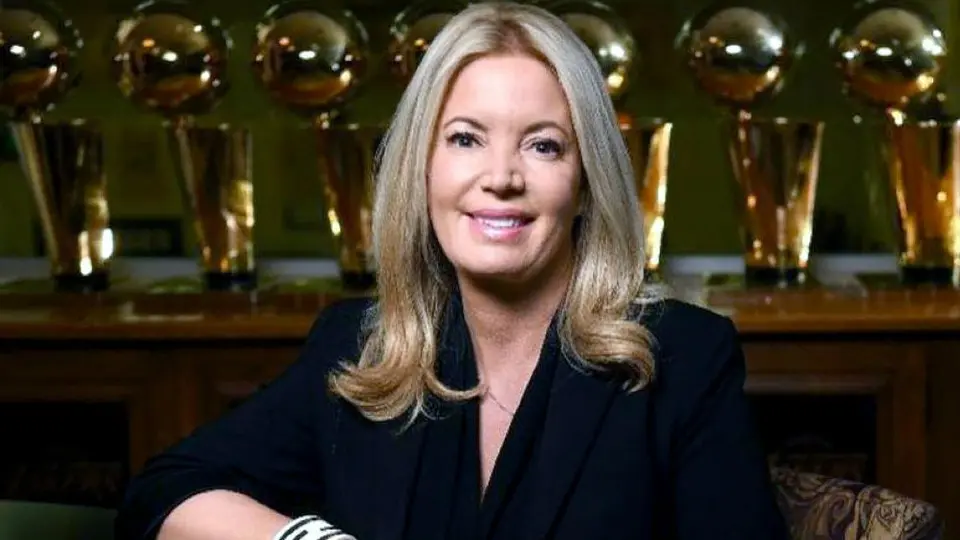 Dueña de Lakers publicó emotiva carta para Kobe Bryant