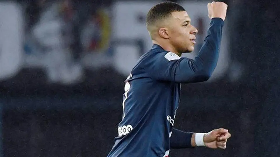 Cristiano Ronaldo: 'Mbappé es el presente y futuro del futbol'