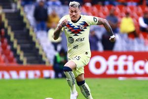 Nico Castillo asistió a las protestas en Chile