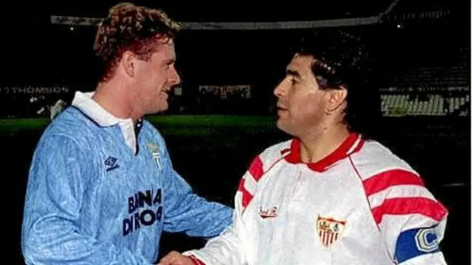 Gascoigne: 'Recuerdo pasar tres días bebiendo con Maradona previo a un Lazio vs Sevilla'