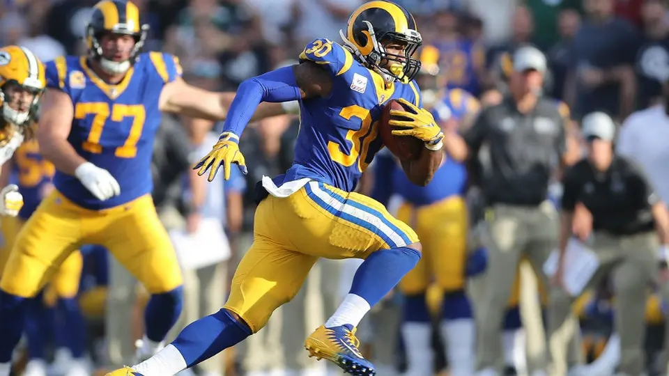 Los Angeles Rams tendría nuevo logo a partir de la próxima temporada