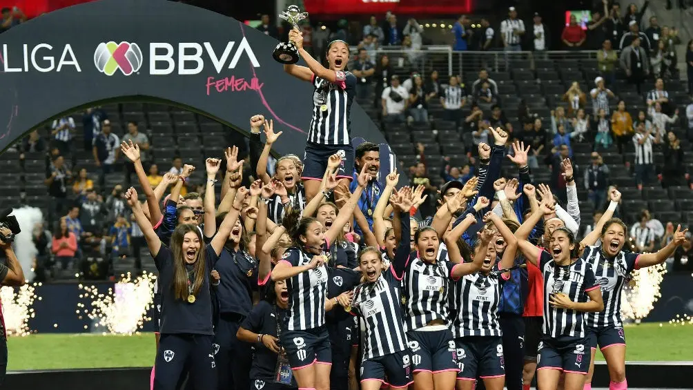 Rayadas festejando el campeonato del Apertura 2019 | IMAGO7