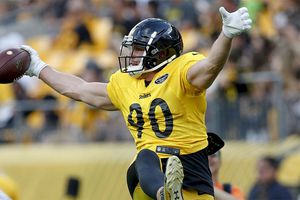 Pittsburgh Steelers renovó a T.J. Watt por un quinto año