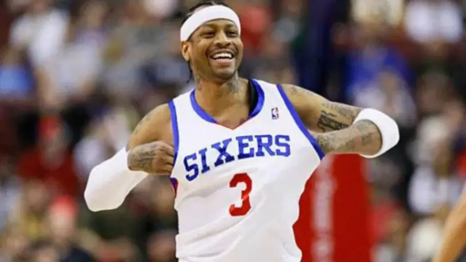Allen Iverson, la sensación de los Sixers con un cariño especial al futbol americano