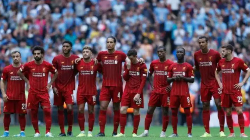 Premier League finalizaría el 12 de julio con todos los partidos a puerta cerrada