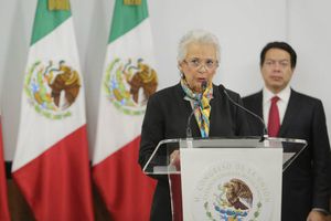 Diputada le regaló 'churro' de mariguana a Secretaria de Gobernación