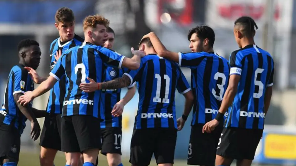 Inter de Milán retiró a su equipo juvenil de la Champions por coronavirus