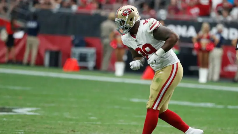 Colts dieron su selección de primera ronda a 49ers a cambio de DeForest Buckner