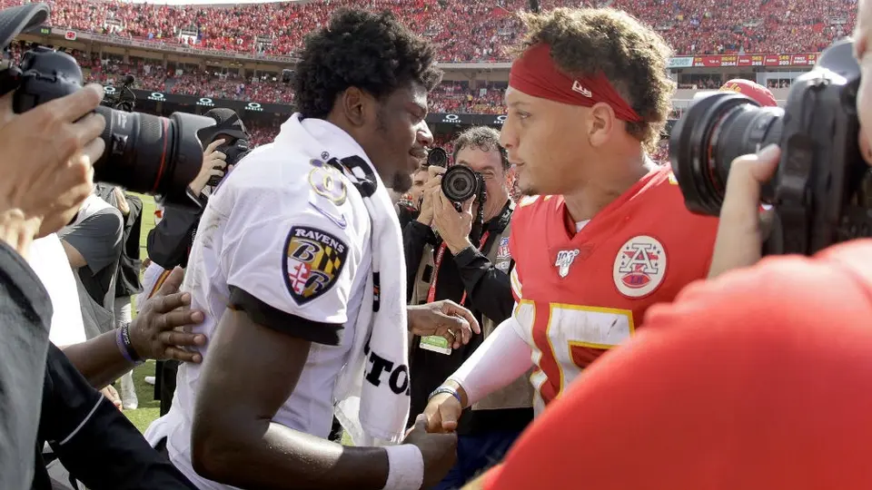Jóvenes quarterbacks comienzan a apoderarse de la NFL