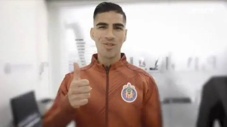 Madueña: 'Chivas siempre estuvo muy arraigado, a pesar de que veía difícil estar acá'