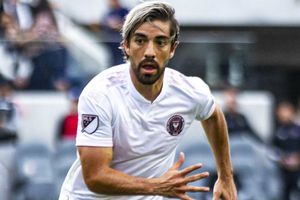 Pizarro regaló comida a repartidora en agradecimiento por su trabajo