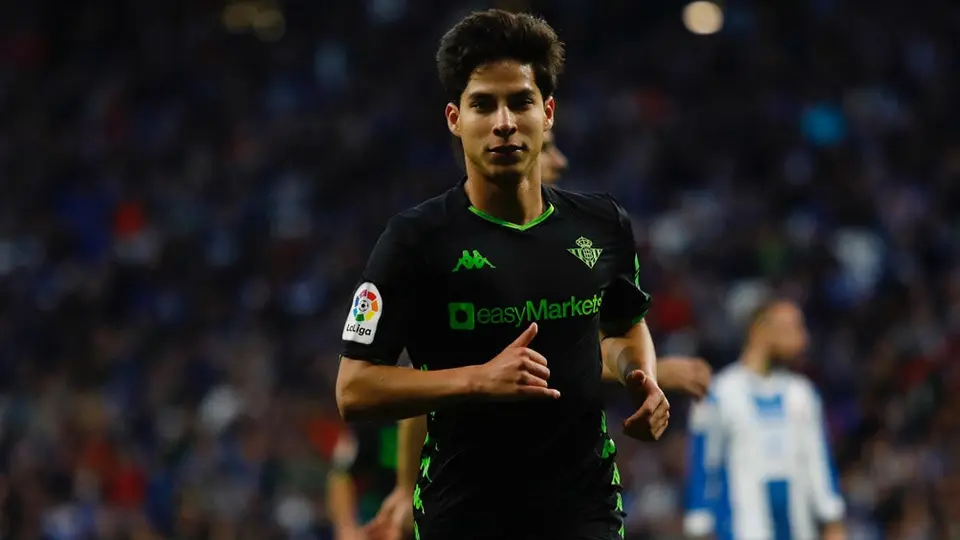 Diego Lainez envió un mensaje de aliento a los mexicanos ante el coronavirus