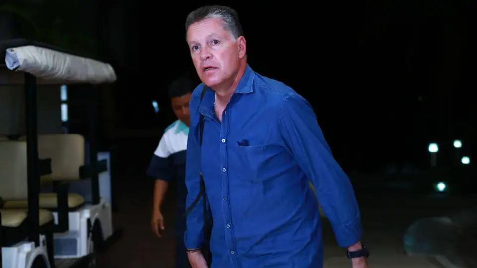 Peláez, lejos de Guadalajara mientras suena para Chivas