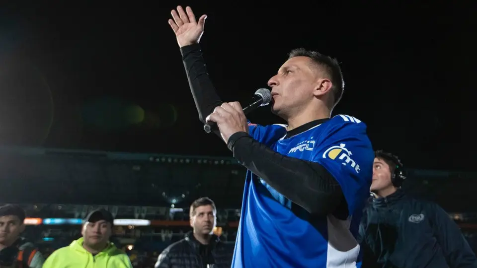 Chaco Giménez recordó amor por Cruz Azul; el Hidalgo abucheó al América