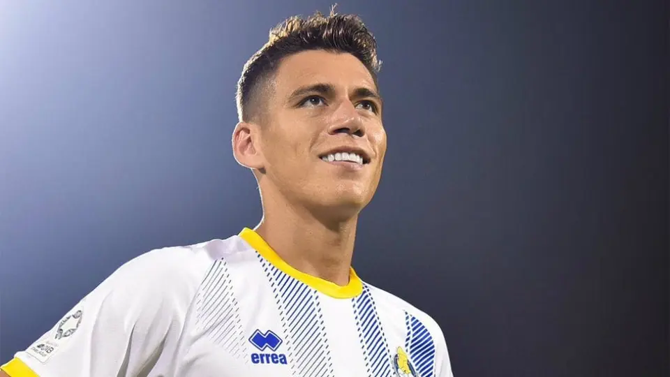 Héctor Moreno, dispuesto a renunciar a una parte de su salario para combatir el COVID-19