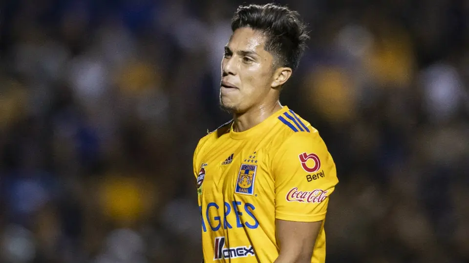 Tigres: Crean corrido para Carlos Salcedo tras errores vs América