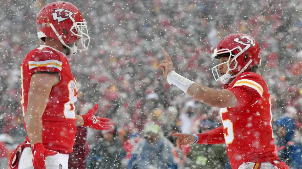 Chiefs se impuso a tormenta invernal y derrota a Broncos