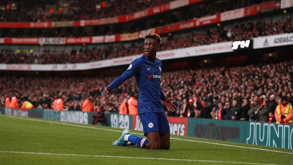 Chelsea derrotó al Arsenal con dramática remontada en Derbi de Londres