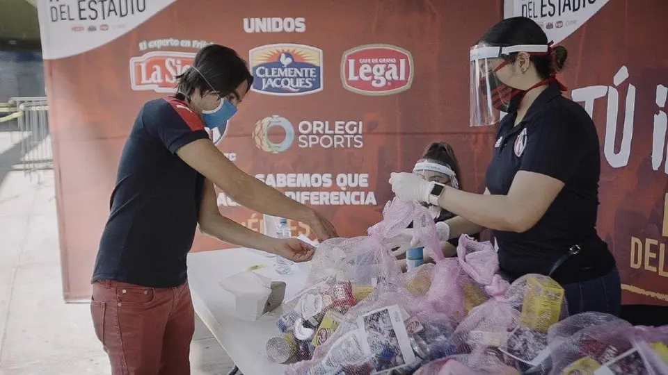 Equipos de Grupo Orlegi donaron despensas a sus colaboradores indirectos
