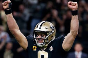 Drew Brees rompe récord de más pases de TD en la historia de la NFL