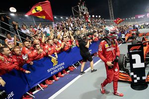 Vettel rompió malaria con triunfo en el Gran Premio de Singapur