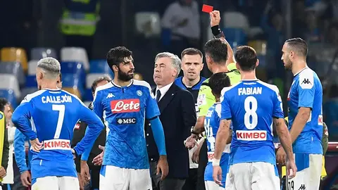 Napoli y Chucky Lozano dejaron ir la victoria ante Atalanta