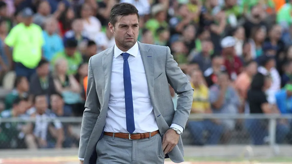 Diego Alonso, candidato de Peláez para ser técnico de Chivas