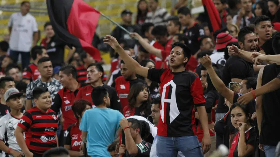 Standupero propuso 'Jornada LGBT' en Liga MX para erradicar grito homofóbico