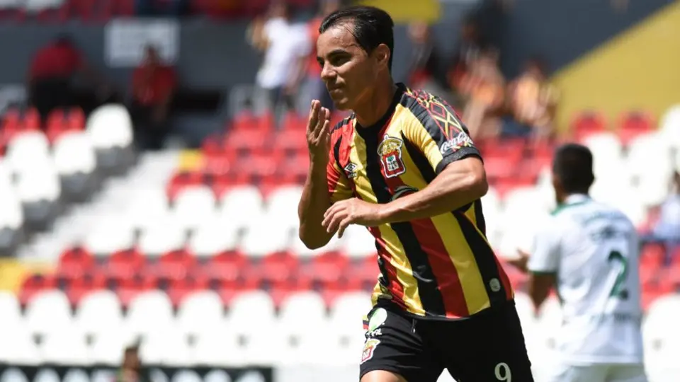 Omar Bravo volvió a marcar y da triunfo a Leones Negros en el Ascenso MX
