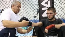Nurmagomedov reveló que su padre está en estado crítico por coronavirus