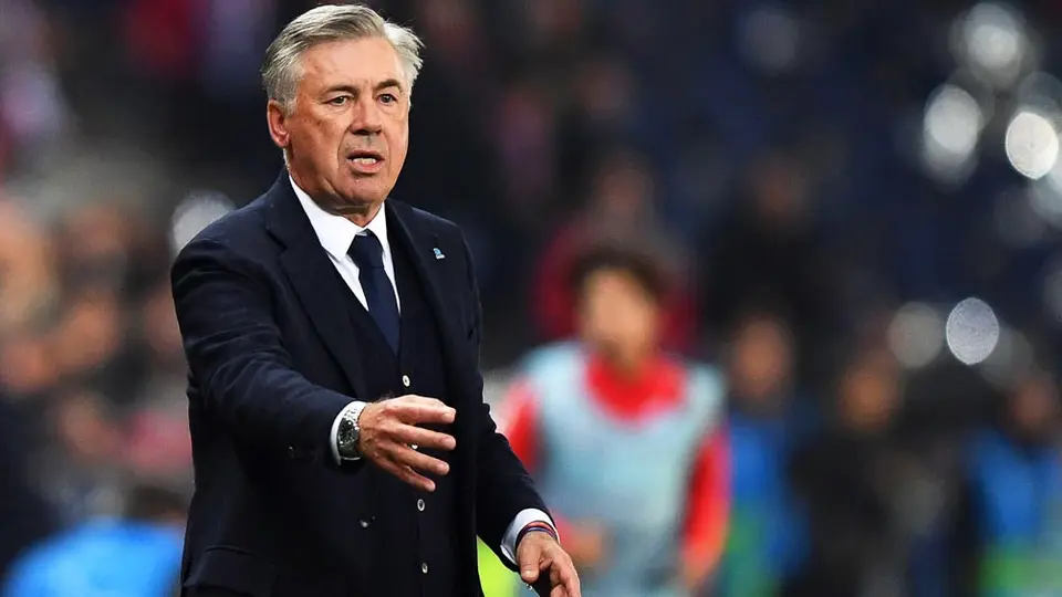 Carlo Ancelotti, nuevo director técnico del Everton