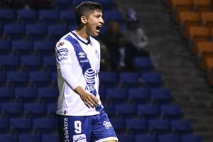 Ángel Zaldívar invitó tazas de café en un negocio de Gudalajara para apoyar a PyMES