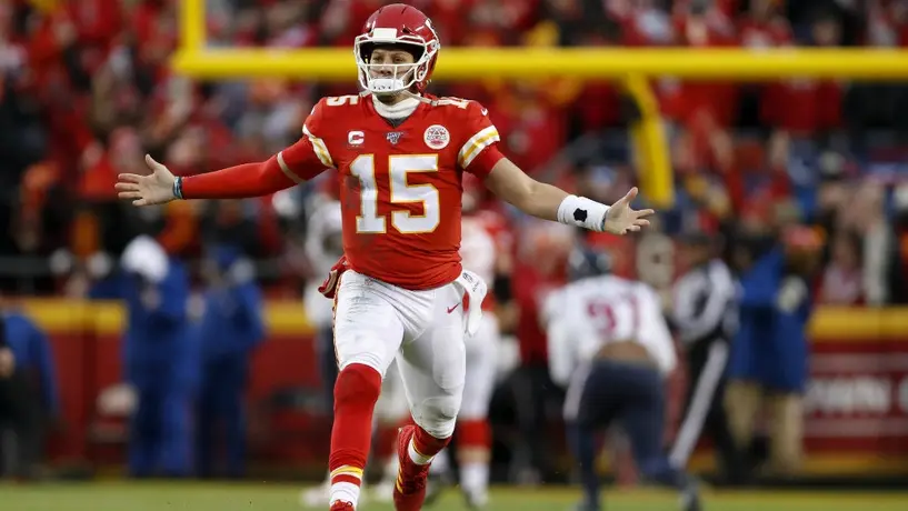 Mahomes rompió récord de la NFL en Playoffs