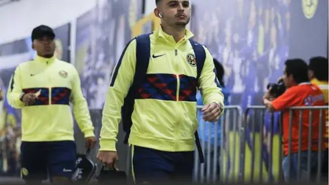 América: Nicolás Benedetti llegó a Guadalajara para ser operado 