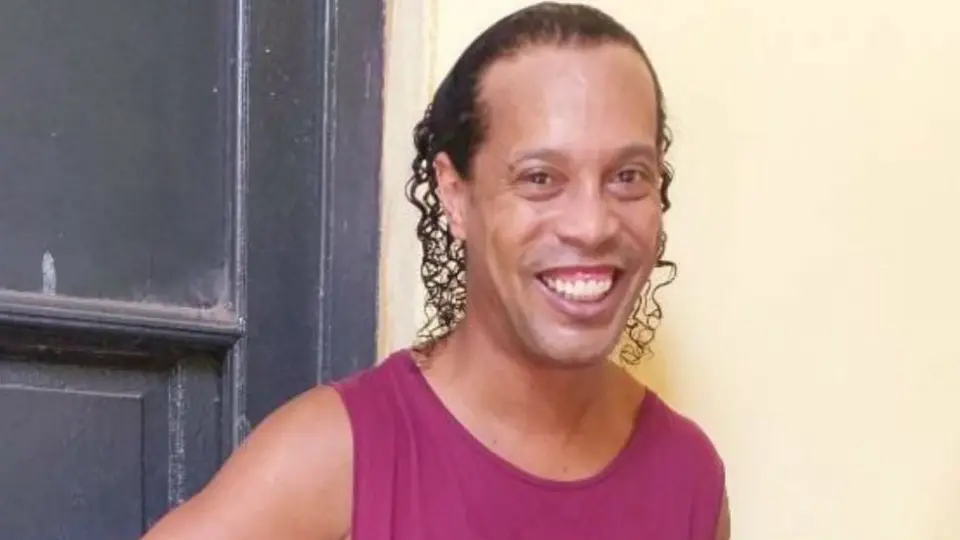 Se filtraron primeras fotos de Ronaldinho en la cárcel en Paraguay