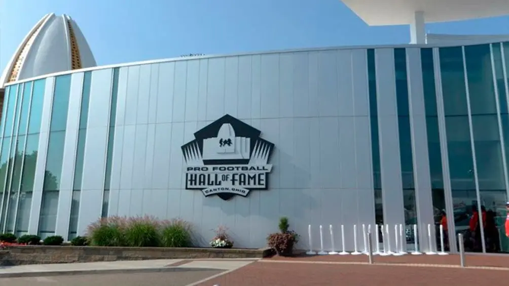 Fachada del Salón de la Fama en Canton, Ohio | NFL HALL OF FAME