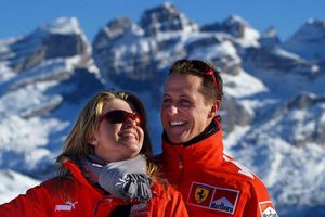 Esposa de Schumacher denunció robo de fotos del expiloto postrado en la cama