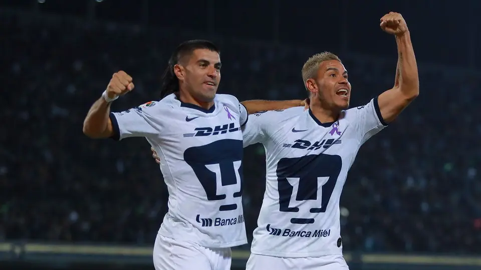 Pumas, con amplio dominio sobre León en el Nou Camp
