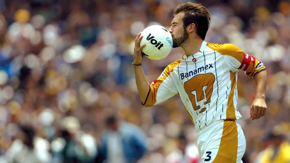 Joaquín Beltrán: 'Pumas y Chivas llegan fortalecidos a su enfrentamiento'