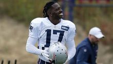New England no buscará a Antonio Brown, pese a problemas al ataque