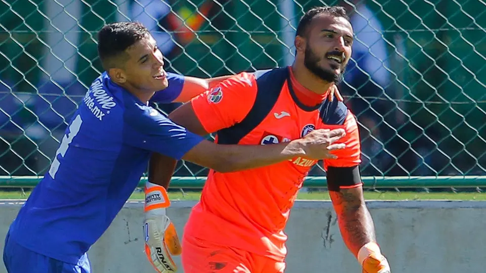 Allison y Josué Reyes, novedades de Cruz Azul ante Portmore