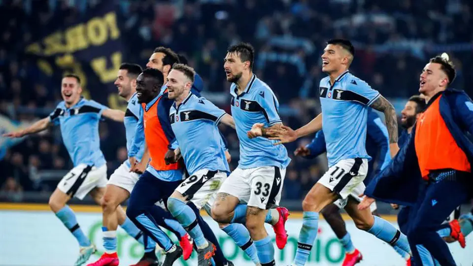 Lazio dio un golpe de autoridad en la Serie A al vencer al Inter 