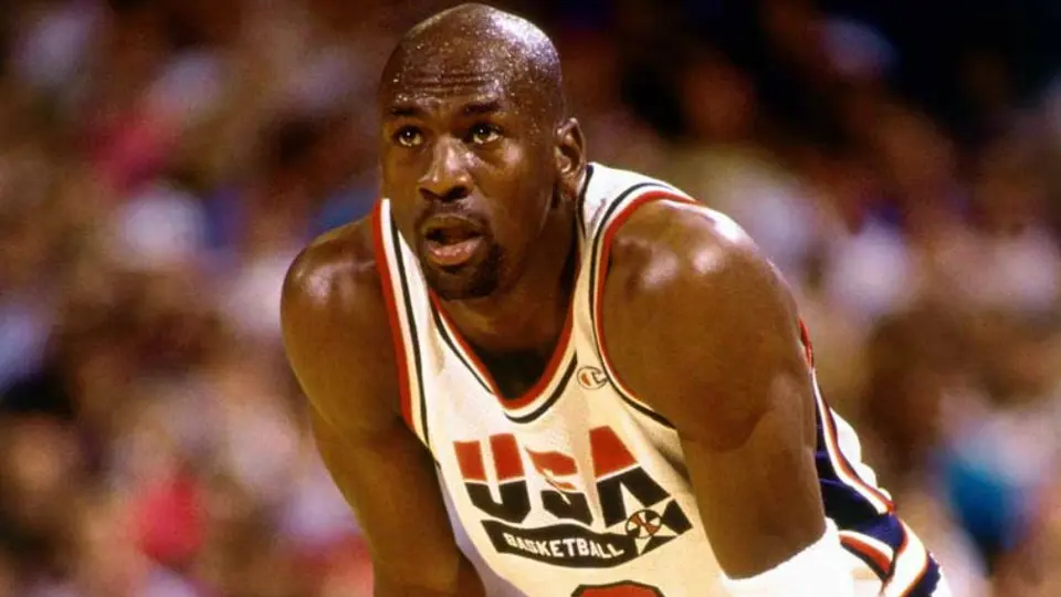 Camiseta que usó Jordan con el Dream Team fue subastada en 5.2 millones de pesos
