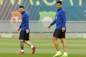 Residente presumió a Lionel Messi y Luis Suárez como integrantes de su banda