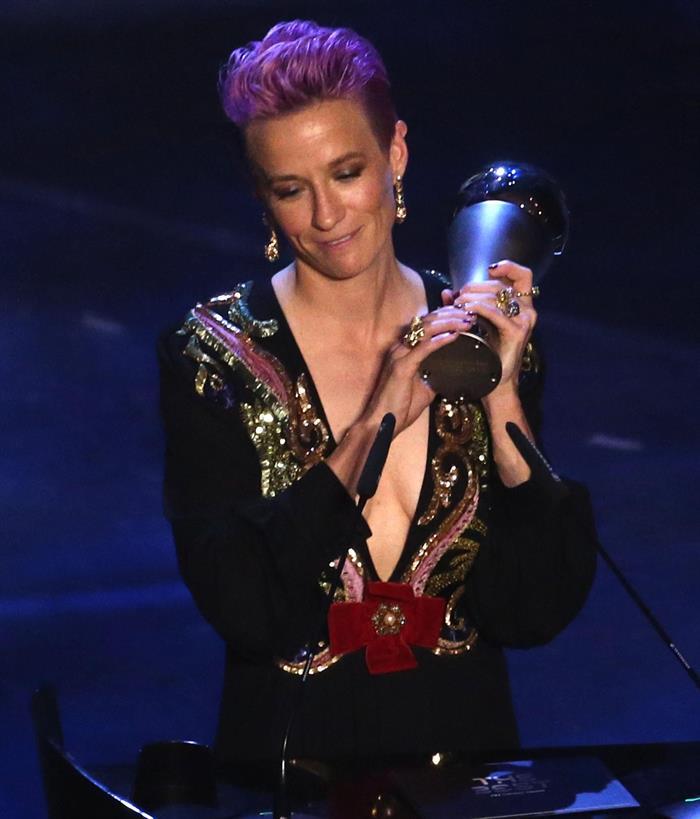 Revive en imágenes la ceremonia de los Premios The Best